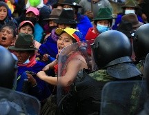 Miles de indígenas intentaron entrar al Congreso de Ecuador este jueves, en el undécimo día de protestas contra el gobierno. EFE/J. Jácome