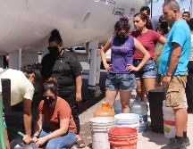 Vecinos del municipio de San Nicolás de Los Garza del área metropolitana de Monterrey sufren por la sequía de agua en la entidad. EL UNIVERSAL