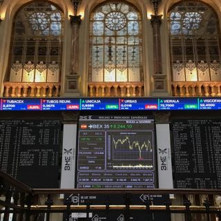 Wall Street cierra la semana en verde tras buenas noticias contra inflación