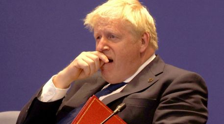 Boris Johnson urge al G-7 a "no abandonar" a Ucrania