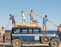 Inicialmente saldrían por 6 meses, pero tras 320 mil kilómetros a bordo del Graham-Paige de 1928, Herman y Candelaria no se imaginaban que formarían una familia y tendrían miles de historias por vivir.