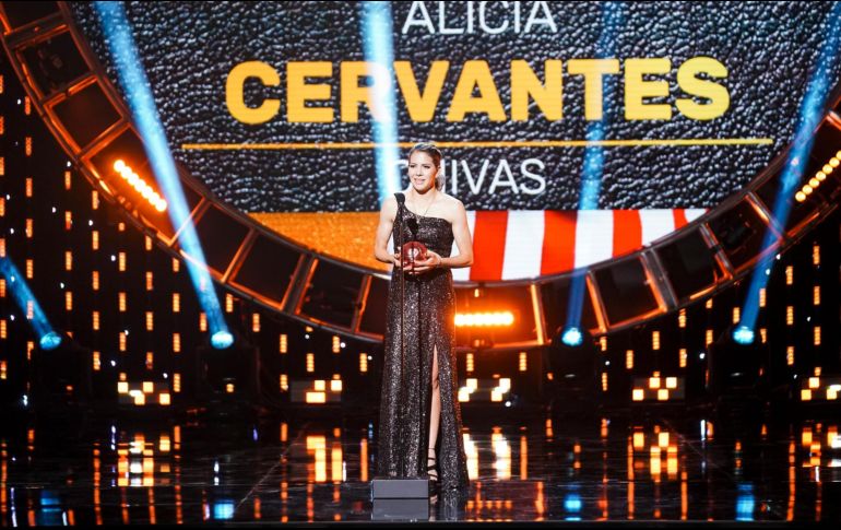 Alicia Cervantes, de Chivas Femenil, ganó como Mejor Jugadora del Año. IMAGO7