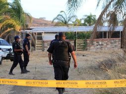 El cadáver fue expuesto en la calle Camino Antiguo a Ahuatepec, al norte de Cuernavaca, donde llegaron elementos policíacos por el reporte de una persona inconsciente, tendida en un terreno baldío. NTX / ARCHIVO