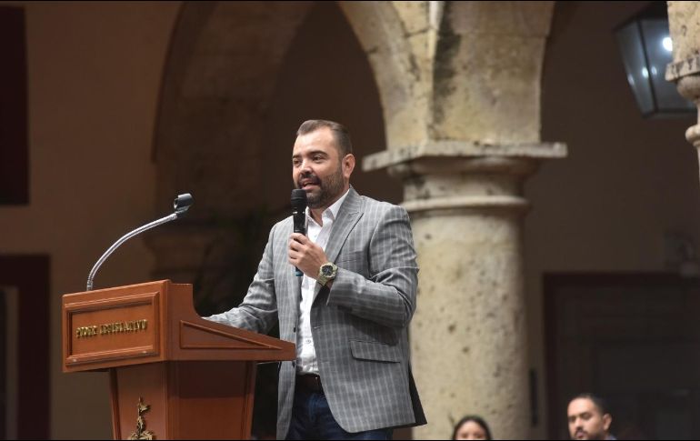 Gerardo Quirino Velázquez insistió en que los cambios que hicieron a los criterios fueron para enriquecer el proceso. ESPECIAL