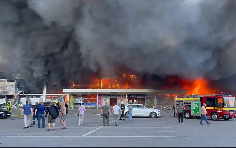 Fuerzas Aéreas de Ucrania han informado que el ataque ha sido perpetrado con un misil X-22 lanzado desde un bombardero de largo alcance Tu-22 M3. ESPECIAL