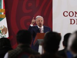 López Obrador mencionó que los obispos inconformes no siguen el ejemplo del Papa Francisco, que sobre el caso de los jesuitas asesinados en Chihuahua mencionó que la violencia no resuelve los problemas. EFE/J. Meléndez