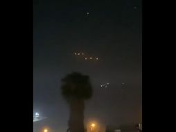 Las especulaciones de posibles naves espaciales no se hicieron esperar, y más cuando muchos internautas grabaron el suceso paranormal. TWITTER/ESPECIAL