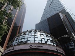 Por su parte, el principal indicador de la Bolsa Mexicana de Valores inicia la jornada en los 47 mil 475.15 puntos lo que representa una baja de 1.22%.  NTX / ARCHIVO