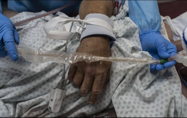 Destacaron que durante la fase más intensa de la crisis sanitaria en Jalisco, se reconvirtieron mil 758 camas en lo que se denominó operación Minerva. AFP / ARCHIVO