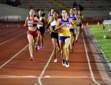 María López se llevó la medalla de oro en los 800 metros planos en la categoría Sub-18. ESPECIAL / Code Jalisco