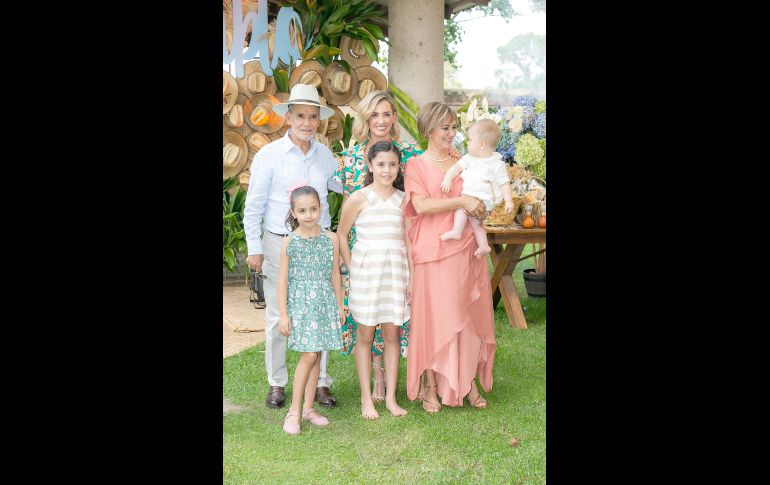 Ignacio González, Paulina González, Pablo Montilla y Olga Espitia. GENTE BIEN JALISCO/Jorge Soltero