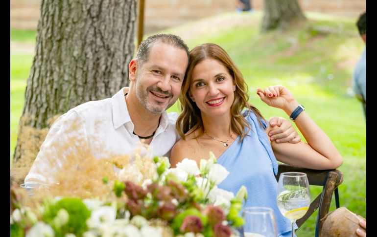 Gustavo Menchaca y Roxana Topete. GENTE BIEN JALISCO/Jorge Soltero