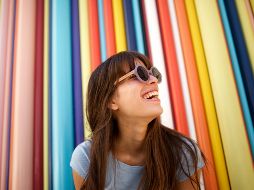 La manera de vestir de las personas proyecta información sobre su personalidad y sus emociones. ISTOCK/imagephotography