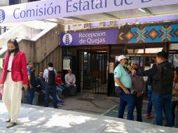 Los empleados afectados señalaron que el lunes volverán a presentarse a laborar y dejaron abierta la posibilidad de manifestarse en la recaudadora 4. ESPECIAL /