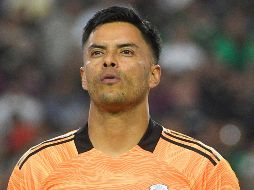 Aunque la portería ha sido un dolor de cabeza para Chivas durante los últimos años, la directiva rojiblanca optó por no fichar a Talavera y mantener a Miguel Jiménez. IMAGO7