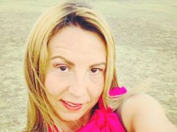 Su camino hacia la fama en las plataformas digitales lo generó gracias a los cursos que ofrece holísticos, entre los cuales está el poder hablar idioma extraterrestre. INSTAGRAM / @mafewalkerstarseed