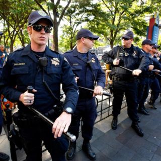 Estados Unidos: Circula video de policías disparando a hombre afroamericano en Ohio (VIDEO)