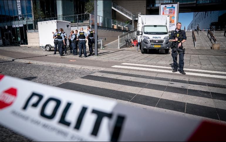 Hasta el momento, la policía no tenía indicios de que alguien hubiera ayudado al atacante, además sus motivaciones no estaban claras. EFE / M. Claus Rasmussen