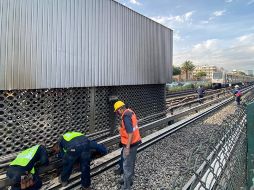 Cabe mencionar que personal técnico del Metro labora en la interestación Xola-Villa de Cortés, con la finalidad de normalizar el servicio. SUN /