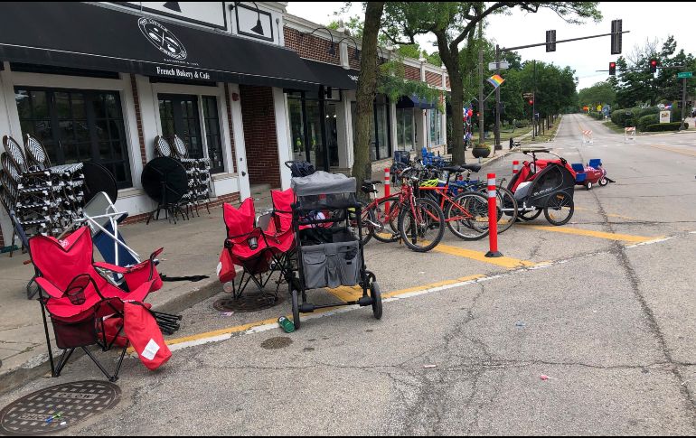 El tiroteo ocurrió en el centro de Highland Park, al norte de Chicago. AP / L. Sweet