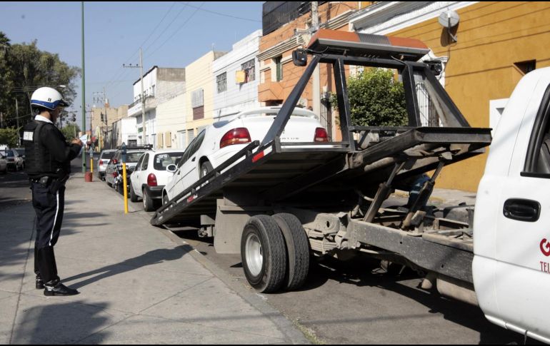 Automovilistas denuncian extorsiones en las actividades de la Policía Vial. EL INFORMADOR/Archivo