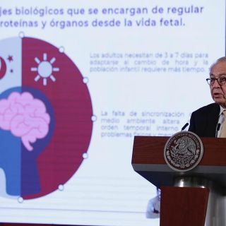 Alcocer sugiere regresar "a reloj de Dios" y abolir cambio de horario