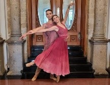 Lucy Arce, directora artística del Ballet Jalisco y los bailarines Erika Aguirre y Carlo Bravo. EL INFORMADOR / N. Gutiérrez