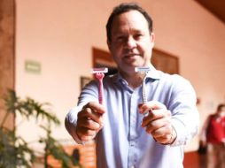 Clemente Castañeda argumentó que, en la práctica, el sobreprecio en productos dirigidos a las mujeres opera como un “impuesto sexista”. TWITTER/@ClementeCH