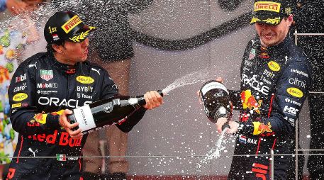 Sergio Pérez y Max Verstappen se disputan el campeonato de la Fómula 1. ESPECIAL/Red Bull Content Pool