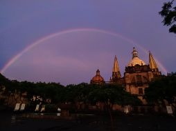 Incluso el Gobierno de Jalisco compartió una imagen del arcoíris. EL INFORMADOR / A. Ceja
