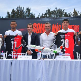 Atlas presenta a sus refuerzos, incluido Ocejo