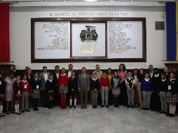 Pablo Lemus invitó a las niñas y niños del Ayuntamiento infantil a que se reúnan trimestralmente a darle seguimiento a sus propuestas. EL INFORMADOR/G. Gallo
