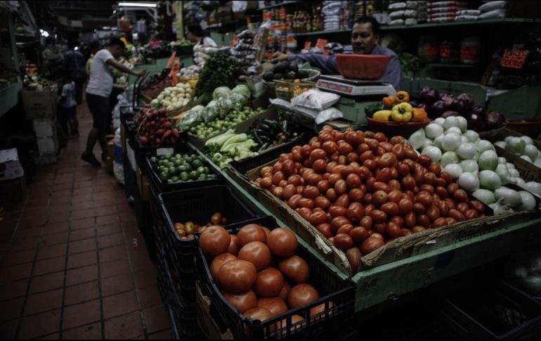 Ayer jueves, el Inegi informó que la inflación en México sumó cinco meses al alza, y durante el mes de junio se ubicó en 7.99 por ciento. EL INFORMADOR / ARCHIVO