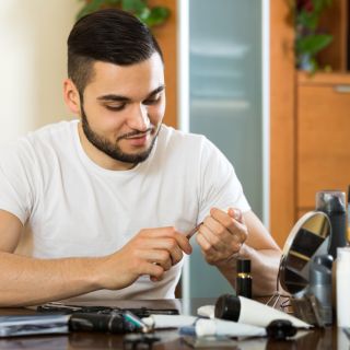 ¿Cómo nos tenemos que cuidar las manos los hombres?