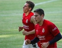 El defensor debutó con las Chivas en julio de 2021, y curiosamente su irrupción en Primera se dio justo contra el Atlético de San Luis, escuadra a la que ahora defiende. IMAGO7