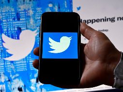 Musk había dicho que dejaría que los usuarios dijeran en sus cuentas de Twitter cualquier cosa permitida por la ley. AFP/O. Douliery