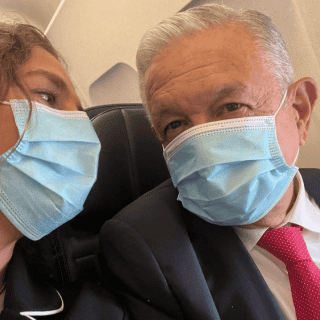 López Obrador y Gutiérrez Müller vuelan a Washington