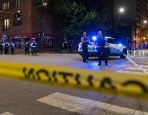 Tras recibir la pista, la policía halló dos fusiles, una pistola y gran cantidad de municiones en la casa en Richmond donde vivían los dos sujetos. AP / ARCHIVO