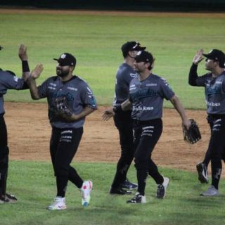 ¿Aspiran a Playoffs? Mariachis mantienen viva la esperanza