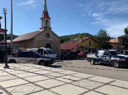 El lunes se informó que los operativos de seguridad en Urique consiguieron la detención de un vigilante del crimen organizado, al que se le decomisó un arsenal. También se recuperaron tres autos robados. SUN
