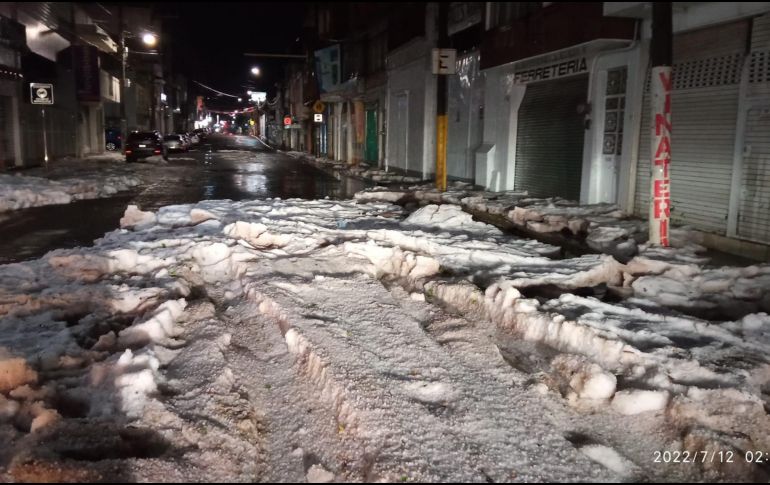 Imágenes de las calles del municipio de Arandas tras la fuerte granizada. Facebook / Mario Alejandro Morales Martinez