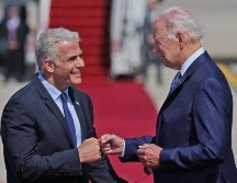 El primer ministro israelí, Yair Lapid y el mandatario estadounidense, Joe Biden. AFP / J. Guez