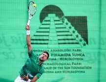 En un mensaje de paz, el serbio Novak Djokovic jugó con tenistas de otras de las nacionalidades que formaron parte de Yugoslavia. AP/A. Durgut