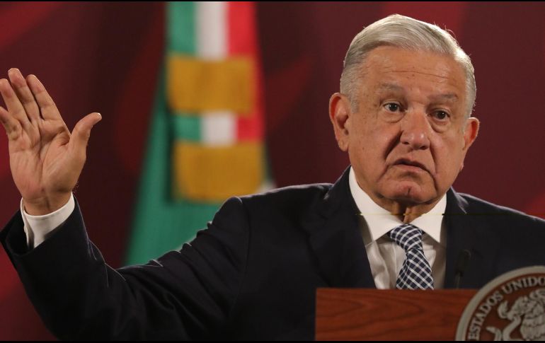 López Obrador afirma que le propuso al mandatario estadounidense quitar aranceles, ampliar las visas temporales de trabajo y aumentar la producción con el objetivo de generar empleos y contener la migración. EFE / M. Guzmán
