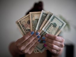 El alza histórica del dólar desestabilizó la economía mexicana. EFE/ARCHIVO 