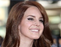 De acuerdo con medios como Daily Mail’s, la fotografía de Lana del Rey y Jack Donoghue confirmaría públicamente que ambos están en una relación formal. AFP / ARCHIVO