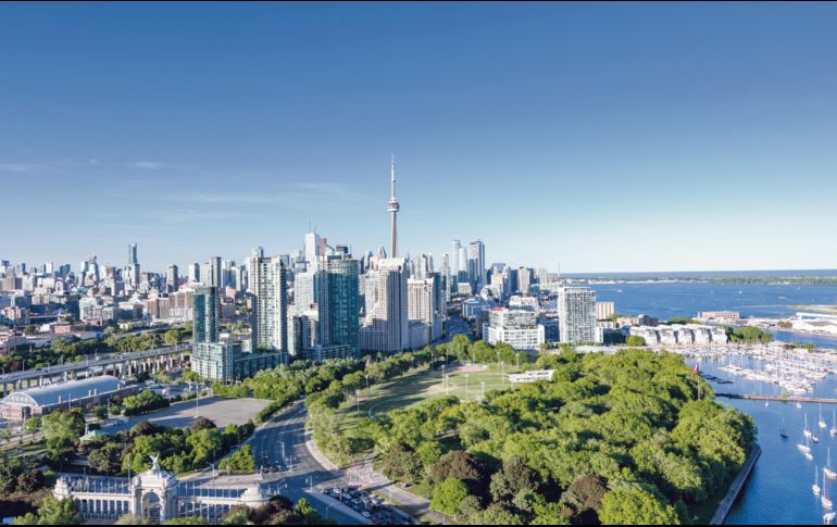 Toronto. Con la llegada del verano la ciudad luce radiante y lista para recibirte. ESPECIAL