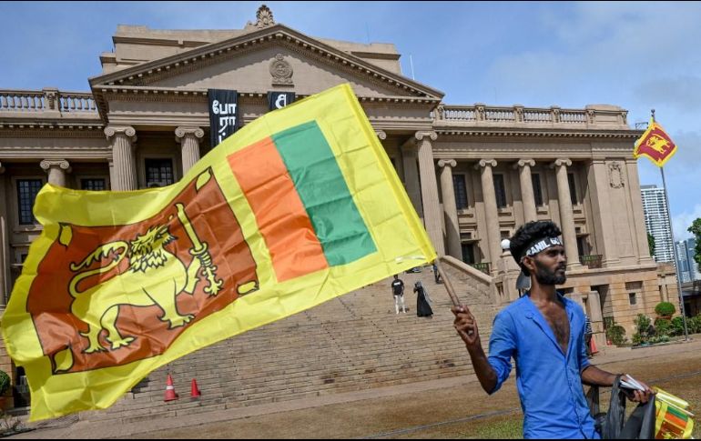 El 9 de julio, los manifestantes tomaron por asalto el palacio de Rajapaksa, que huyó a Singapur, desde donde anunció oficialmente su dimisión el viernes. AFP / A. Sankar