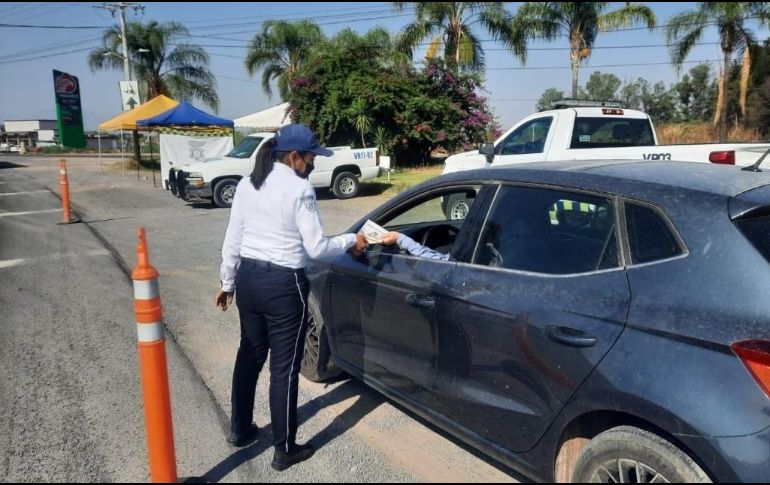 Autoridades piden a la población seguir las indicaciones de las autoridades viales para evitar accidentes contratiempos. ESPECIAL / Policía Vial