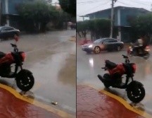El accidente fue captado por una persona que grababa la lluvia. ESPECIAL